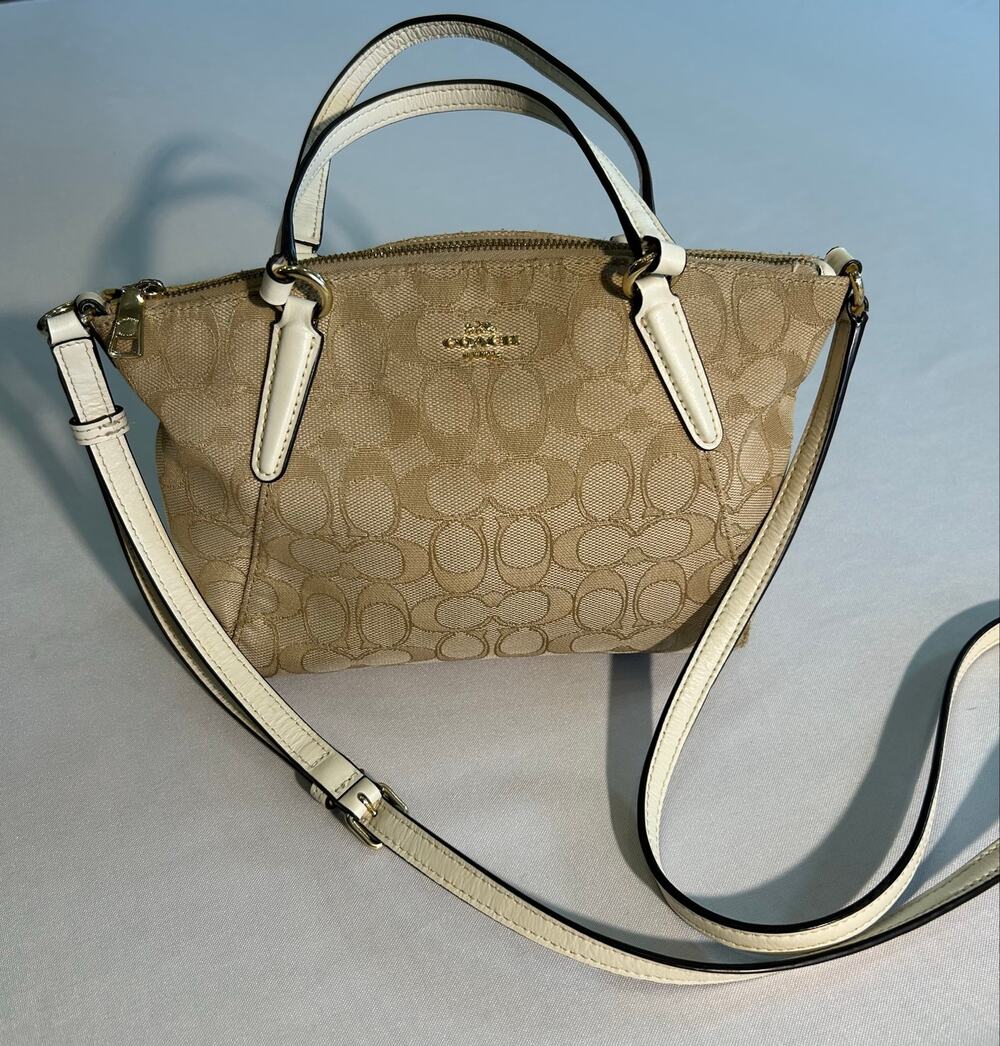 Coach Mini Kelsey Satchel Bag Purse F27580 Light Khaki